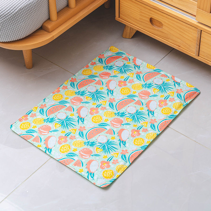 Pet ice silk summer cool bed dog cat cool mat cat ice pad cooling ice summer ice pad cat can not tear