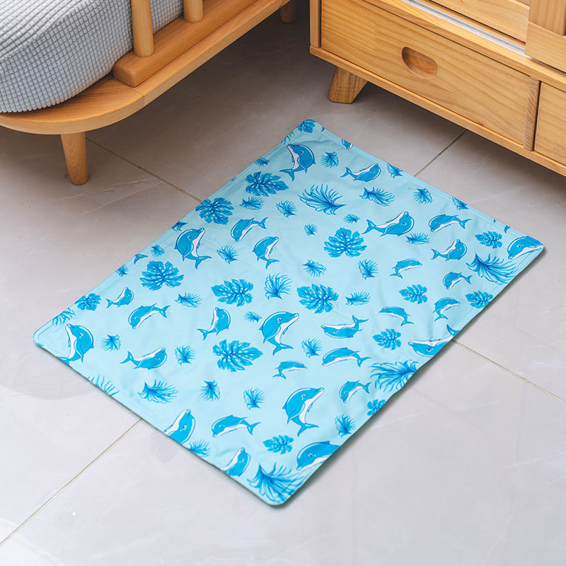 Pet ice silk summer cool bed dog cat cool mat cat ice pad cooling ice summer ice pad cat can not tear